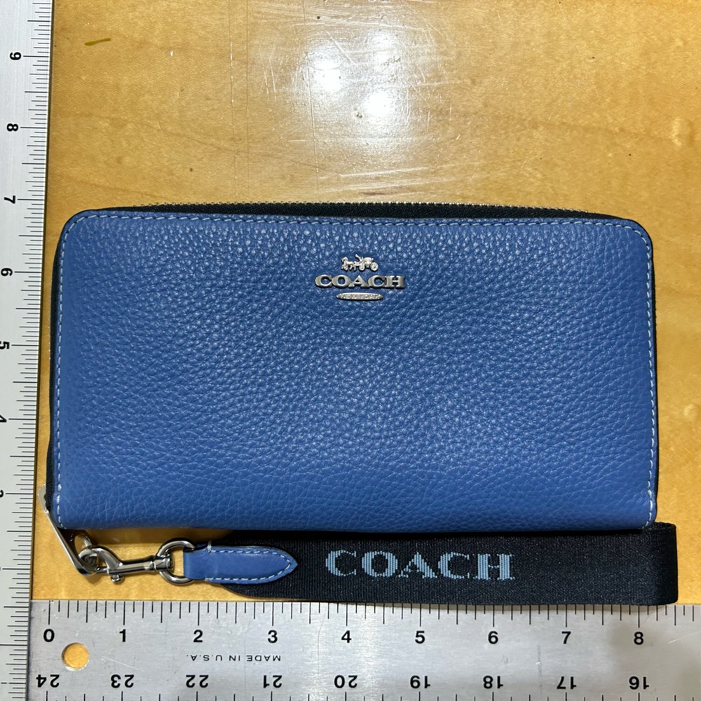 Coach men’s clutch